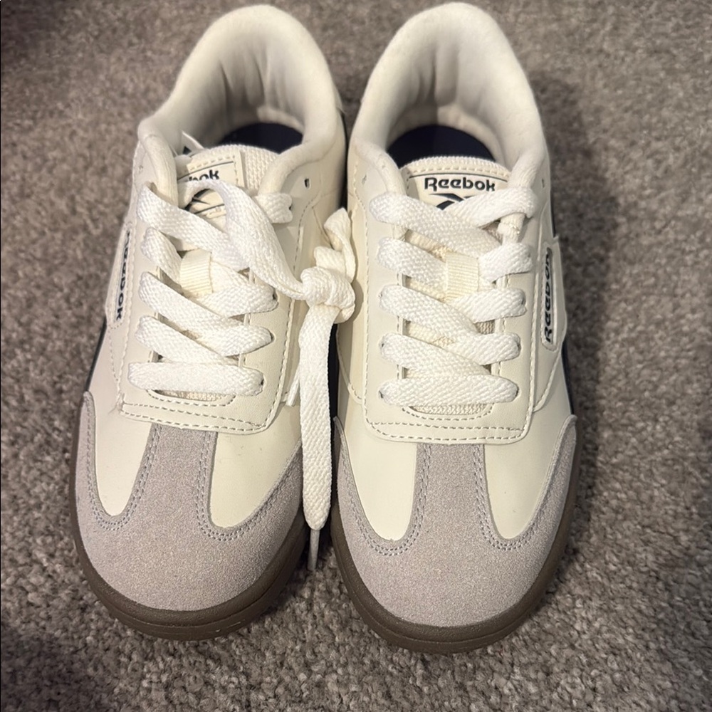 Reebok White and Gray Minimalist Sneakers NWT
